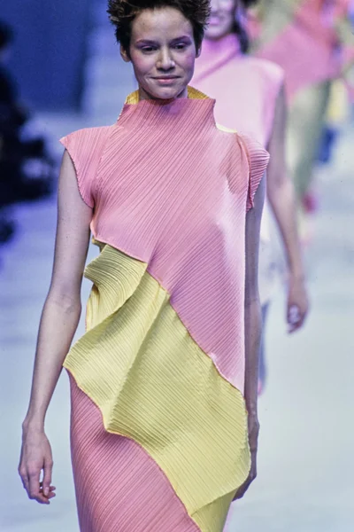 Look 104